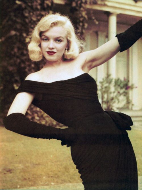 Marilyn photographed by Bob Beerman, 1950.